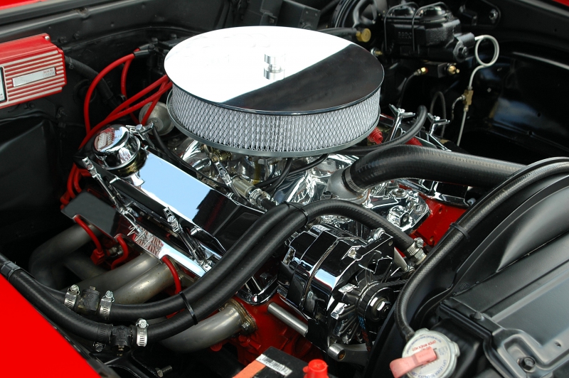 garagiste-BEAUSOLEIL-min_car-engine-1548434